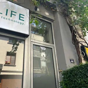 Vel House Hostel